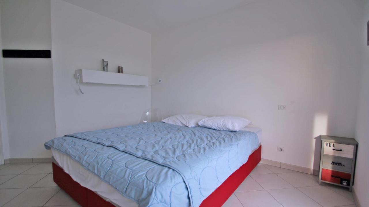 Apartamento Les Terrasses De La Croisette Sainte-Maxime Exterior foto